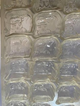 BakeProject B.V. Molds for the production of chocolates. (foto 1 di 8)