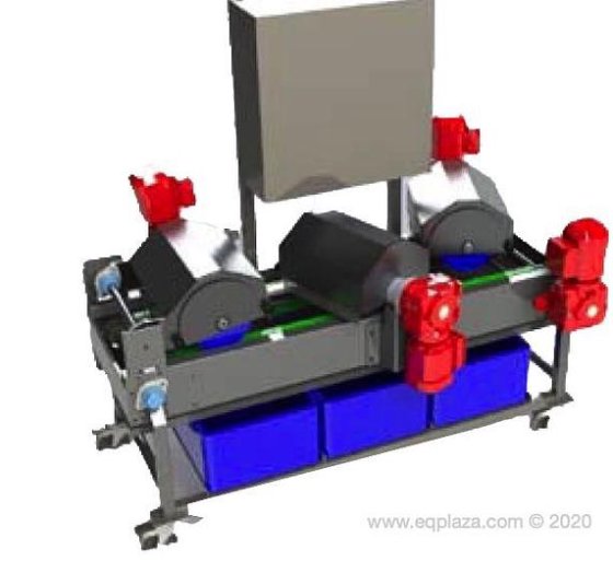 Three-brush cleaning system (photo 1 of 1)