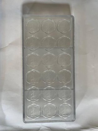 BakeProject B.V. Molds for the production of chocolates. (foto 1 van 3)