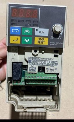 OMRON Digital operator jvop-140 Inverter 3G3MV-AB004 (photo 1 of 4)