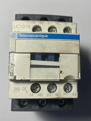 2021 Schneider Electric A013250 Telemecanique Contactor 32A (Foto 1 von 6)
