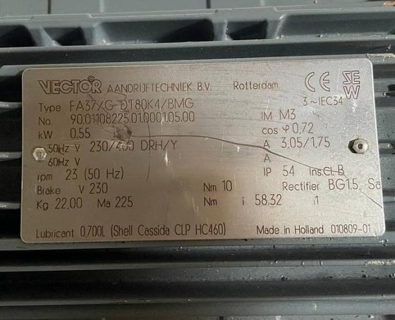 VECTOR AANDRIJFTECHNIEK B.V. 3 ∼ Mot IEC34 FA37/G DFT80K4/ BMG (foto 1 van 6)