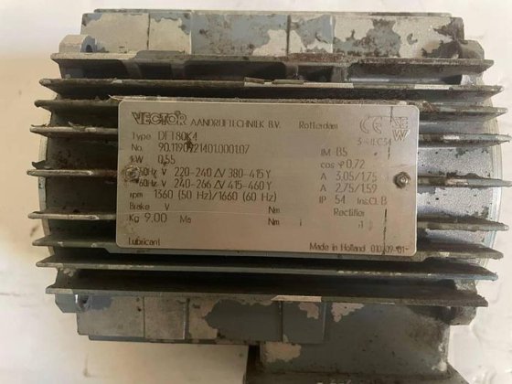 VECTOR AANDRIJFTECHNIEK B.V. 3 ∼ Mot IEC34 DFT80K4 (photo 1 of 6)