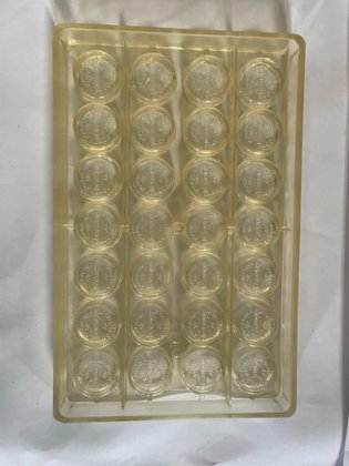 BakeProject B.V. Molds for the production of chocolates. (photo 1 sur 4)