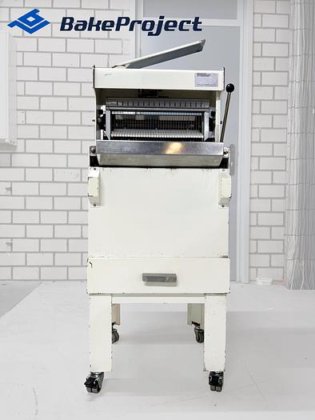 VLB Bread slicer (foto 1 di 3)