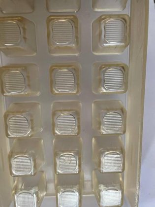 BakeProject B.V. Molds for the production of chocolates. (photo 1 sur 4)
