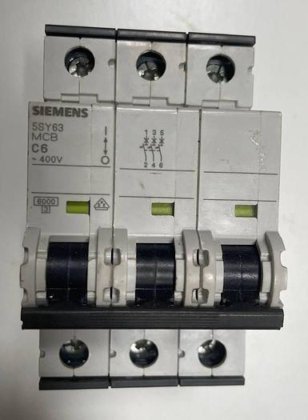 SIEMENS TeSys 5SY6306-7 Circuit Breaker (5SY6 Series) (photo 1 of 8)