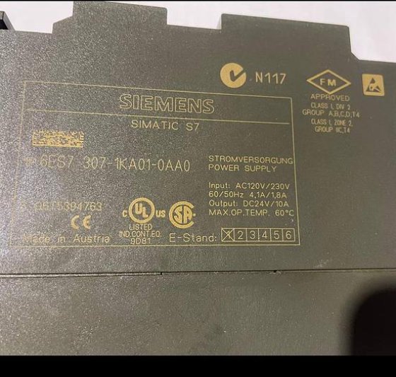 2001 SIEMENS 6ES7 307-1KA01-0AA0 SIMATIC S7 INPUT AC120V/ 230V (foto 1 van 8)